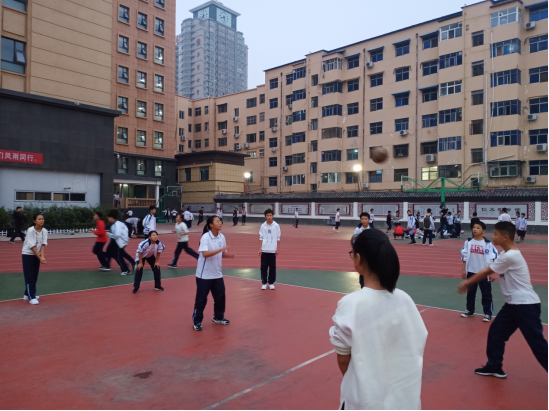 促进学生全面提升  点亮多彩校园生活——记商丘市第一中学排球社团581.png
